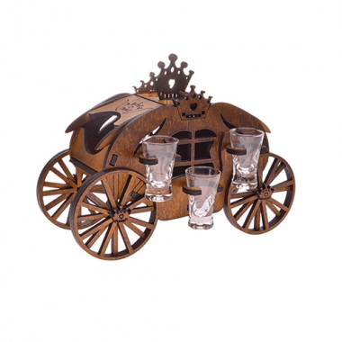 Карета с рюмками