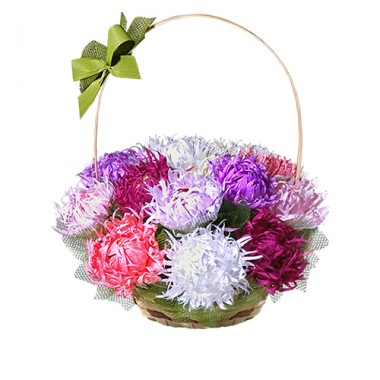 Букет из конфет корзина с астрами
