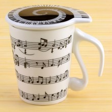 Чашка "Music" с крышкой Чашка "Music" с крышкой