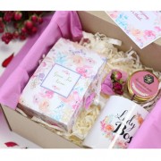 Подарочный набор "Весенний букет" Подарочный набор "Весенний букет"