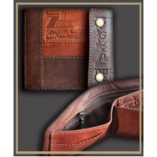 Портмоне с отделением на молнии кожаное Портмоне с отделением на молнии кожаное